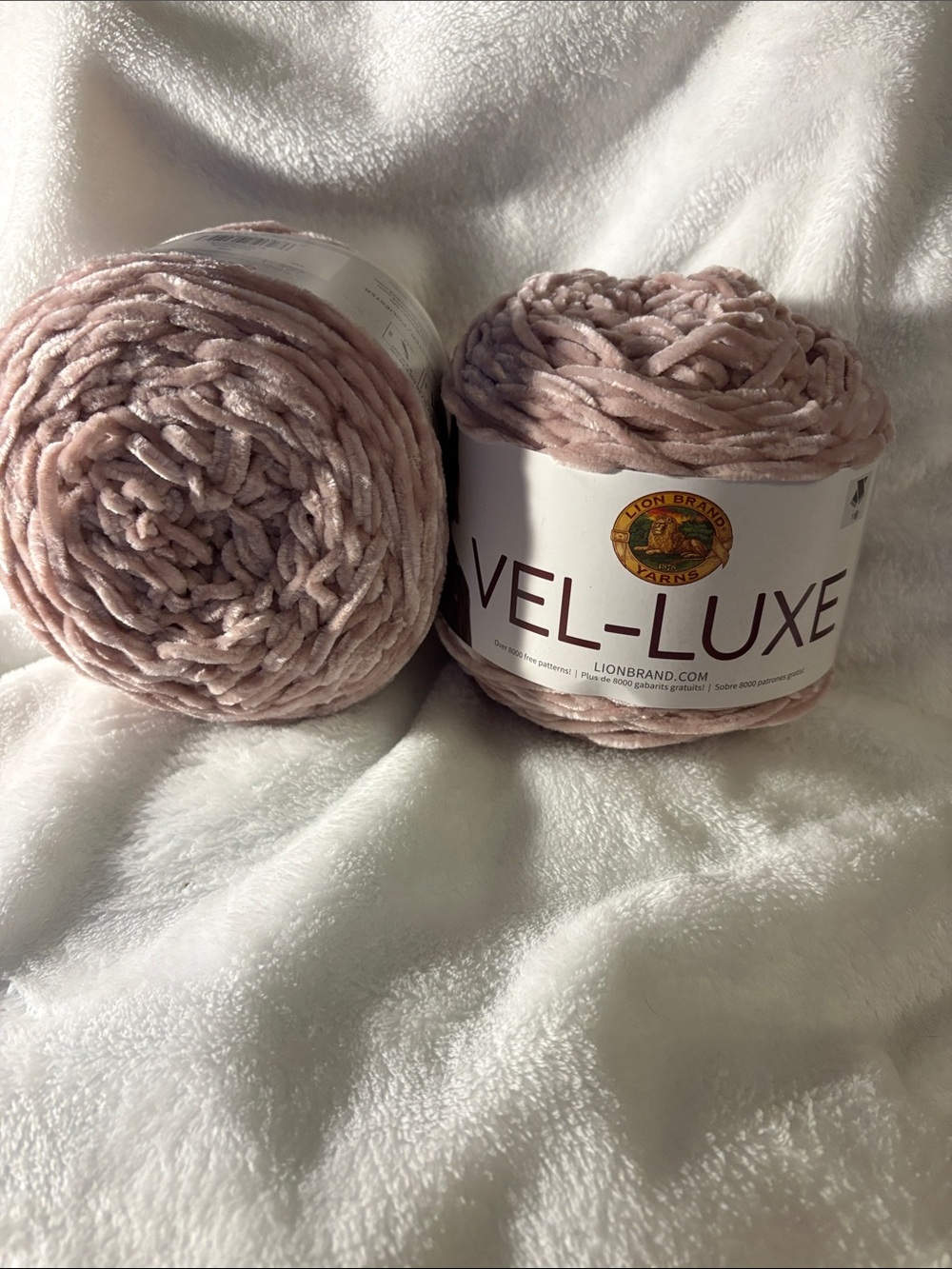 Lion Brand Vel-Luxe Plush Yarn in Soft Blush Pink